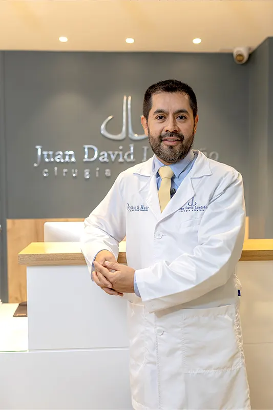 Img-MicroImplante_Capilar-Nosotros-Dr_Juan_David_Londono