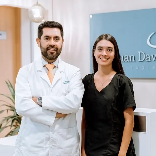 Img-MicroImplante_Capilar-Contacto